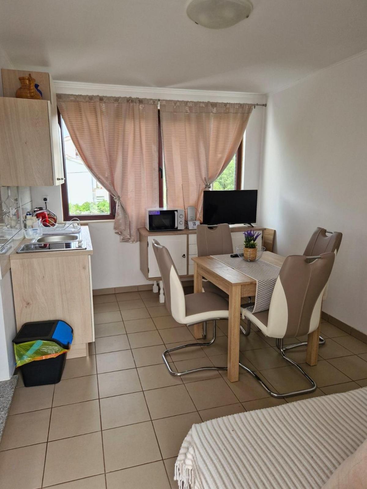 Apartman Seka كلارجيفيكا المظهر الخارجي الصورة